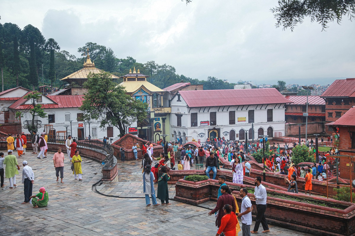पशुपतिनाथ मन्दिर आसपास एक साताका लागि  मासु तथा मदिरा बिक्री र सेवनमा रोक